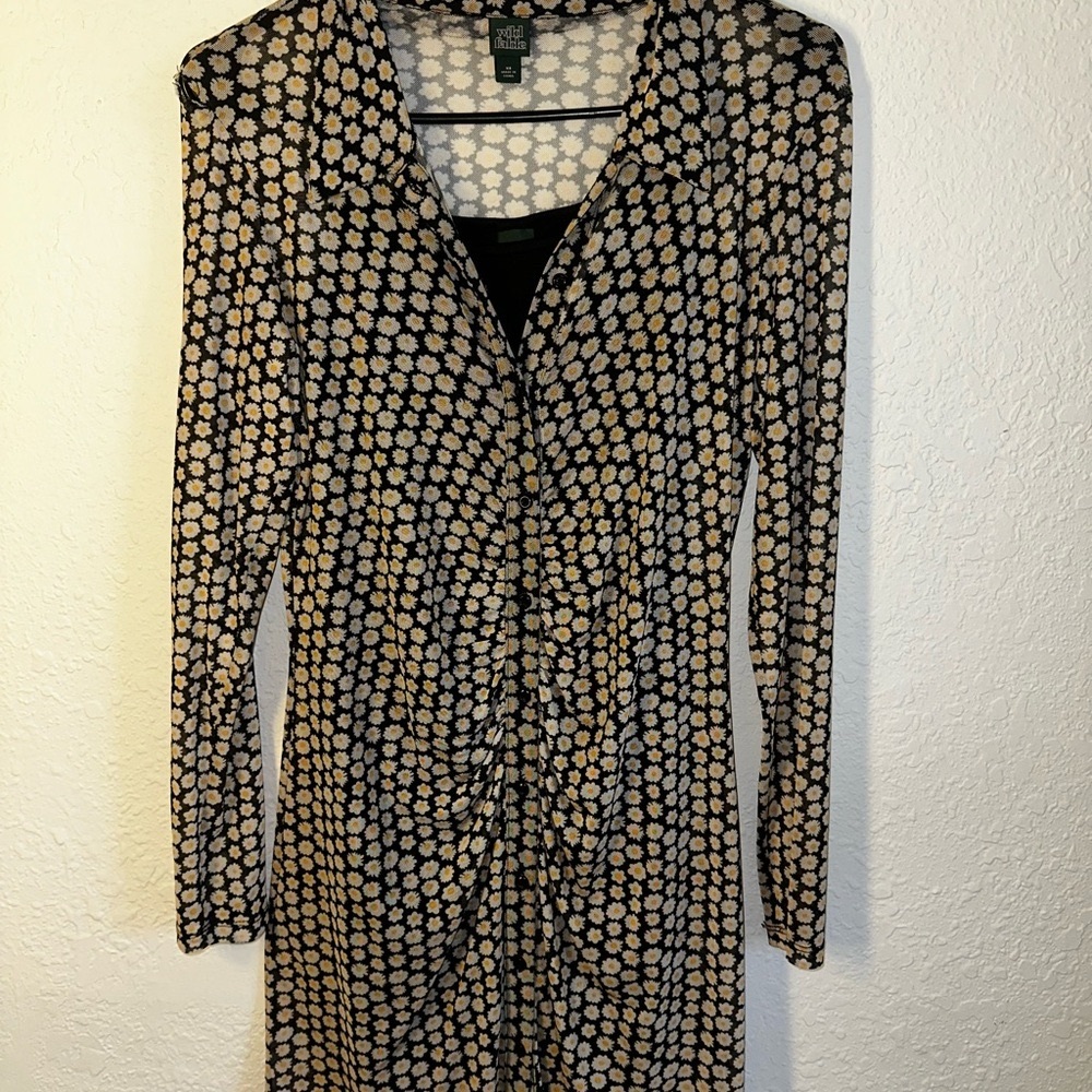 Wild Fable Black White/Yellow Floral Dress Plunge Neckline Button Detailing